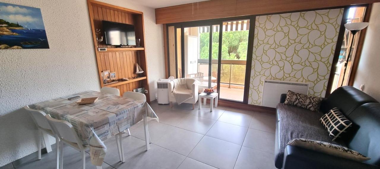 Studio "La Mer" A Bormes-Les-Mimosas Luaran gambar