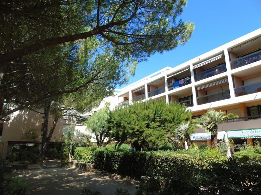 Studio "La Mer" A Bormes-Les-Mimosas Luaran gambar