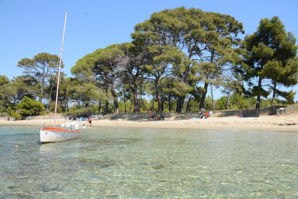 Studio "La Mer" A Bormes-Les-Mimosas Luaran gambar